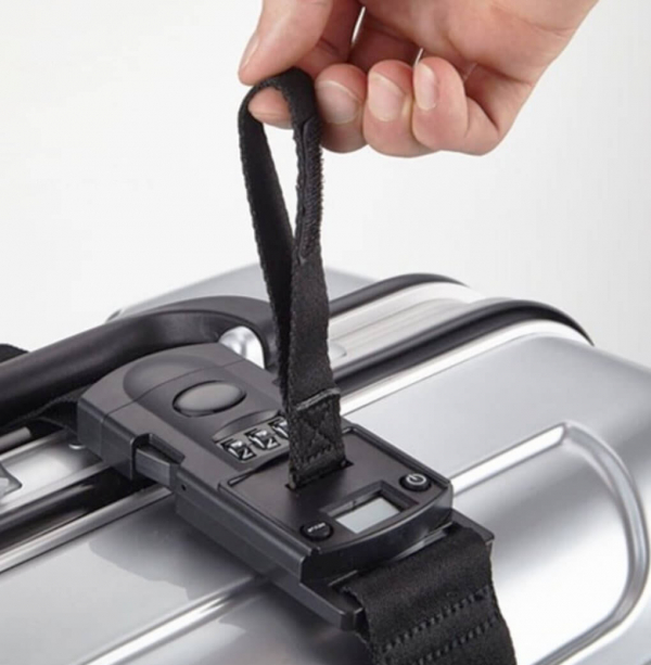 【廉航必備】三合一行李綁帶秤重器 (束箱帶+秤重器+密碼鎖) |多功能行李箱配件
